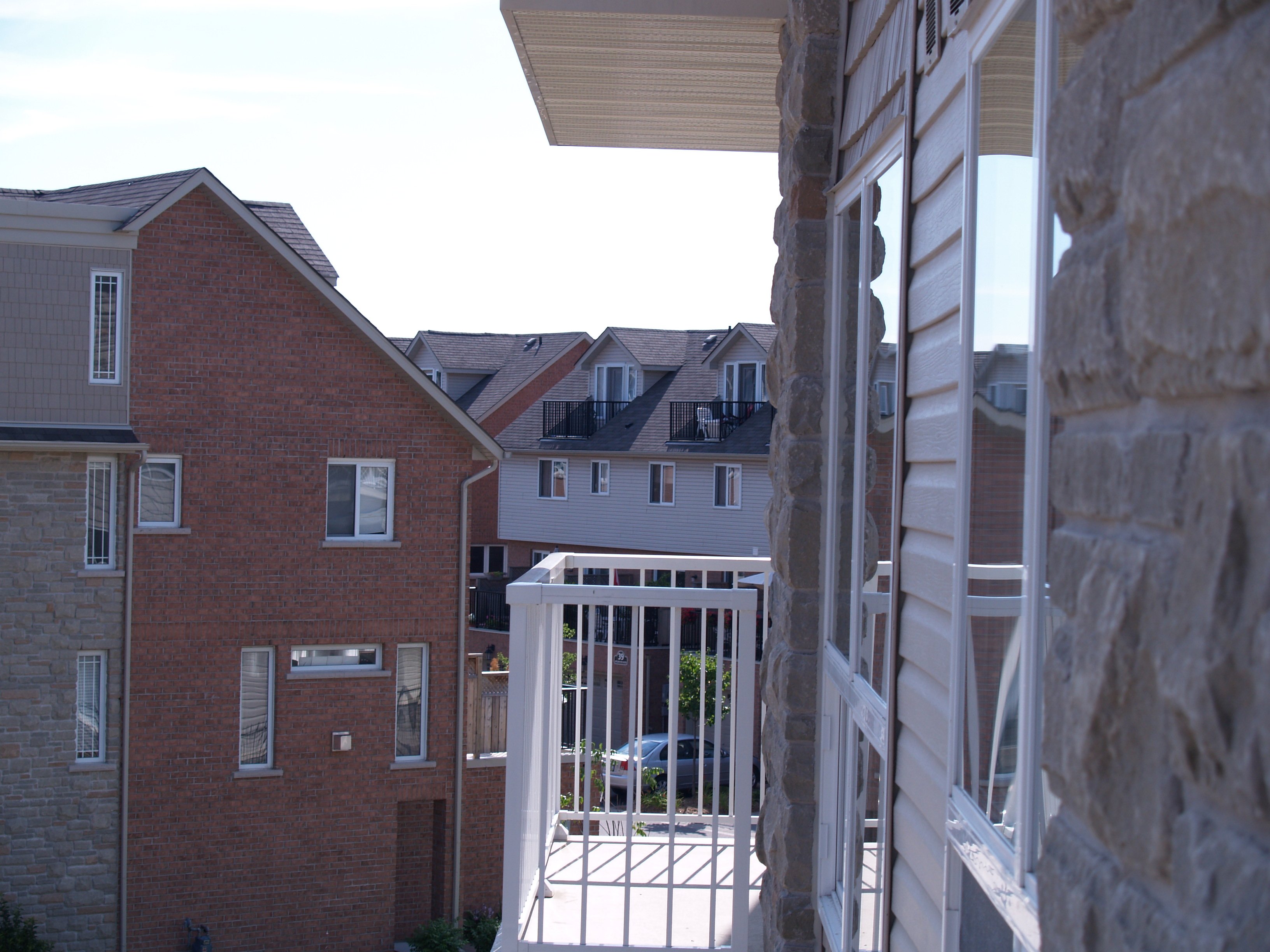 Residential_Houses_Neighbourhood_4.jpg