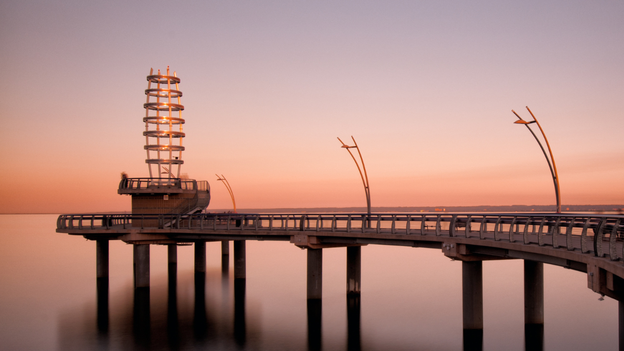 Burlingont-waterfront-dusk