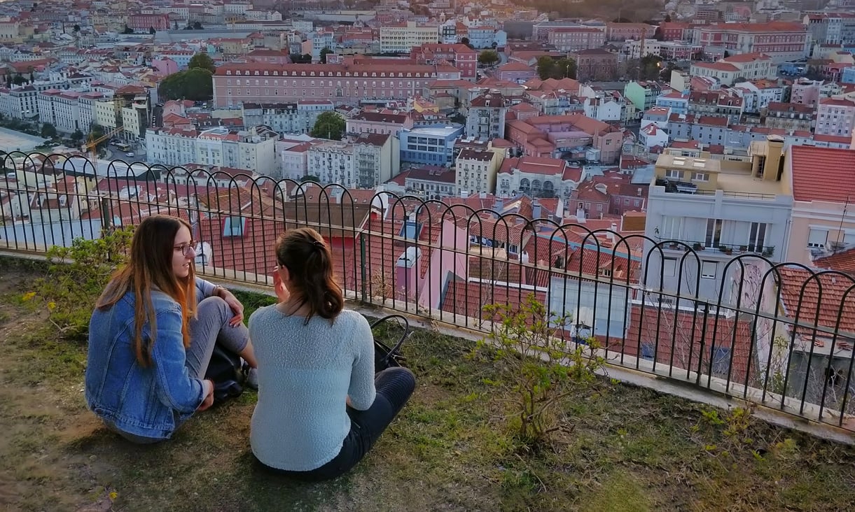 Жизнь в лиссабоне. Лиссабон улицы города. Жизнь в лиссабоне. Мероприятия в лиссабоне. Жизнь в лиссабоне.