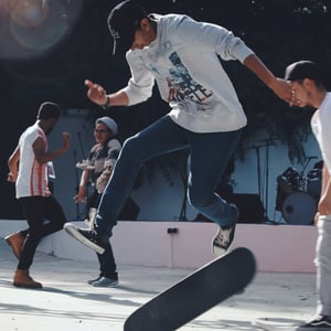 aziz-acharki-skateboard