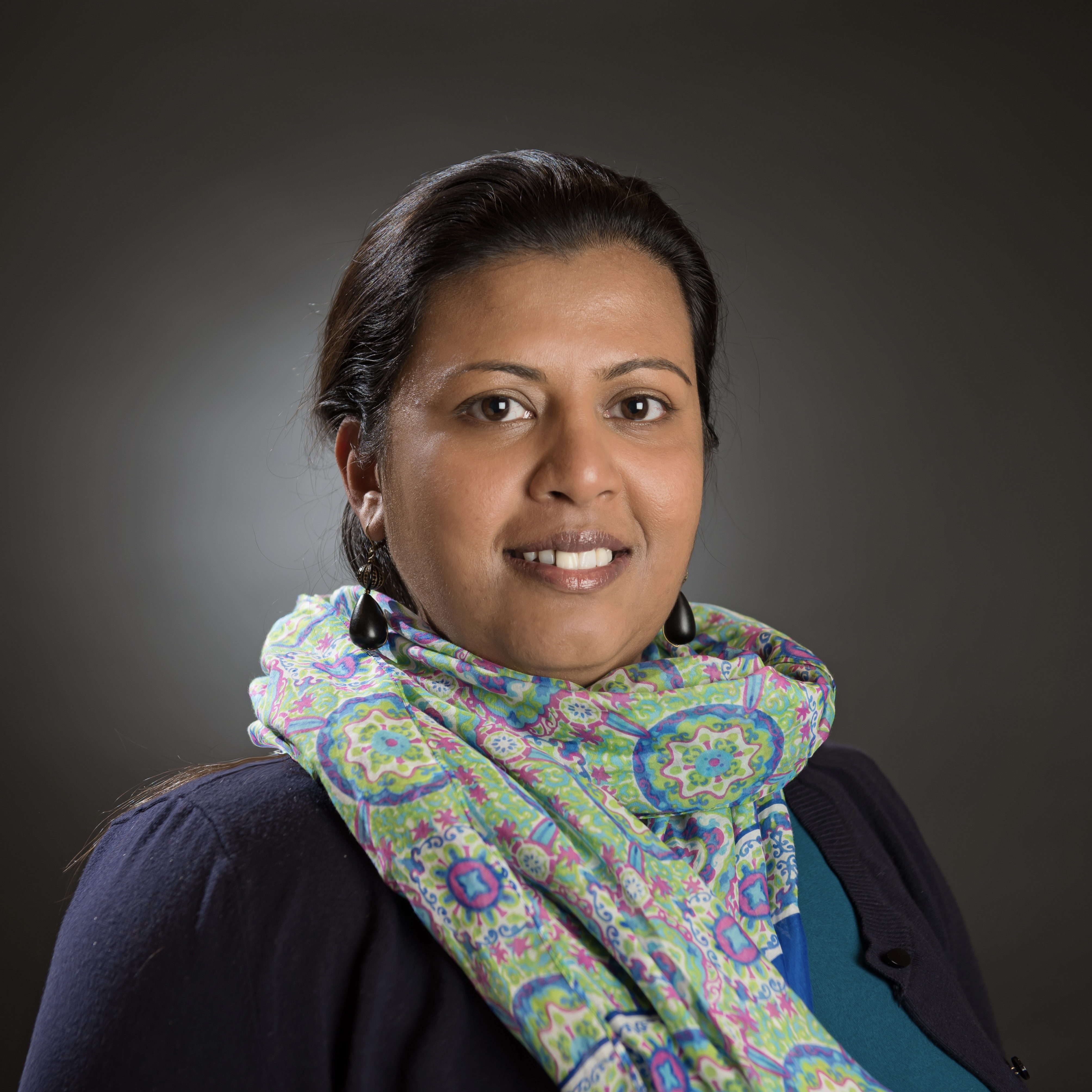 Surabhi Jain - headshot 2