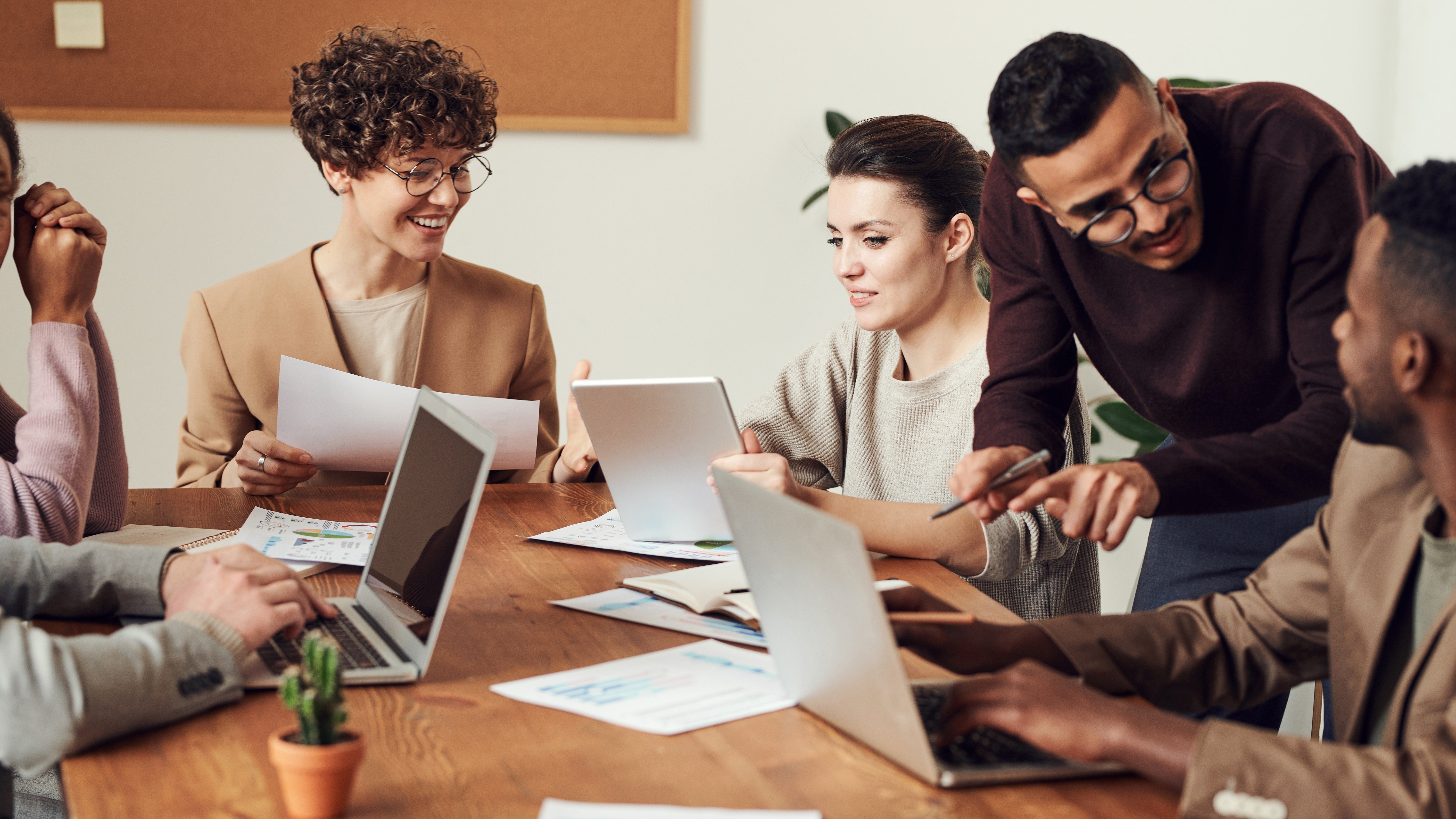 pexels-fauxels-board-meeting_widescreen